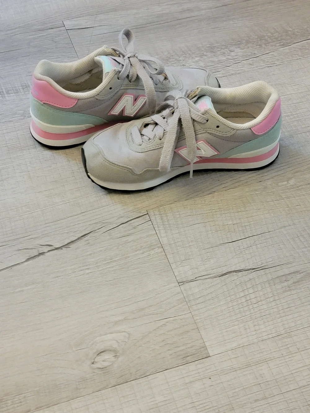 New Balance Gray & Pink Kids Sneakers